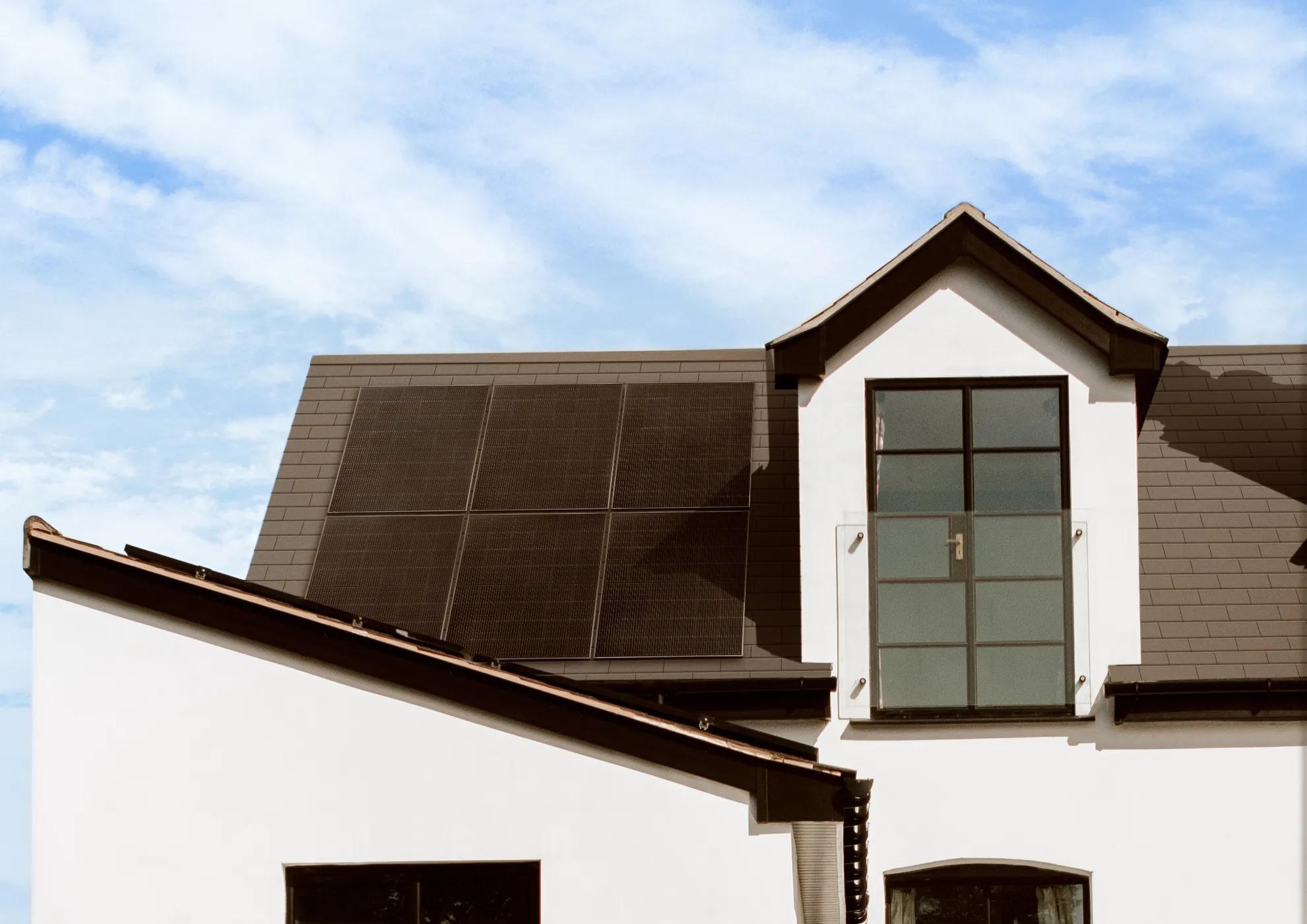 How do solar panels work? A guide to solar panels in the UK