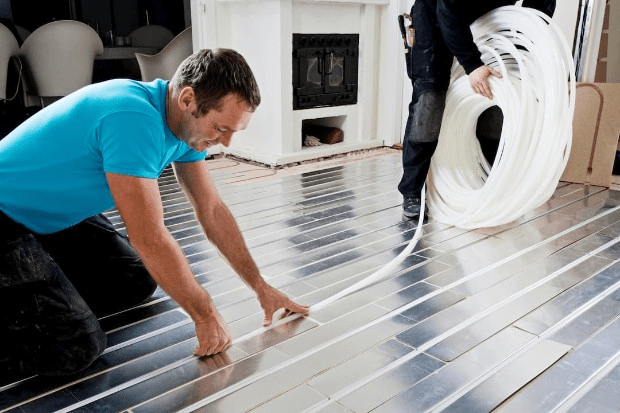 Installing underfloor heating